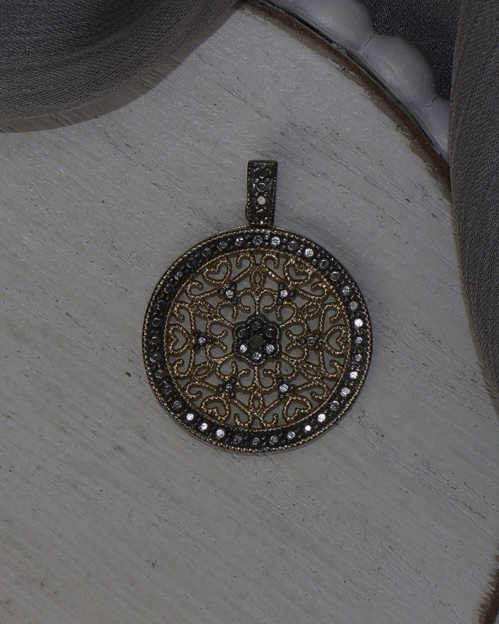 Fas Sterling Silver Floral With Diamond Pendant 3.24G / 1.1in